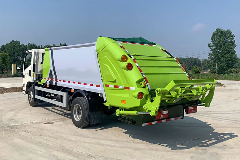 ���8�������͉��s����܇