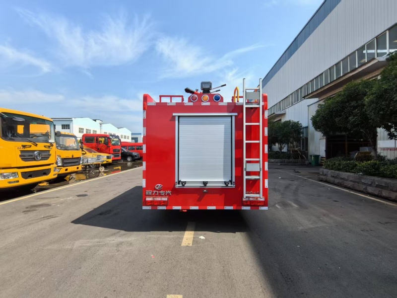 ��������(zh��n)�|�L(f��ng)4��ˮ������܇