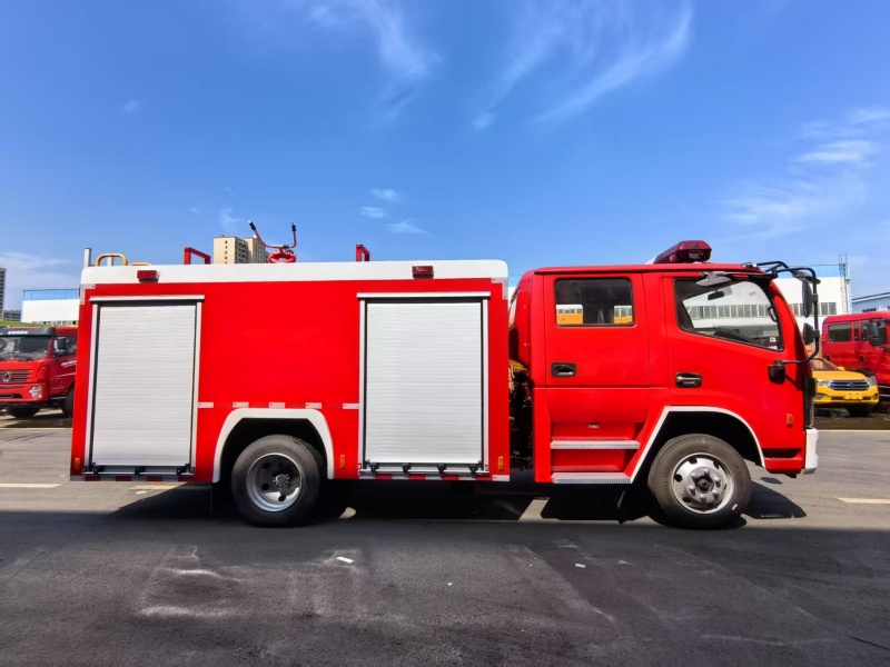 ��������(zh��n)�|�L(f��ng)4��ˮ������܇