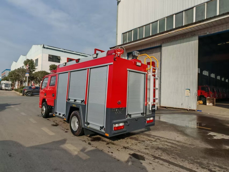 �|�L(f��ng)С������2.5������܇